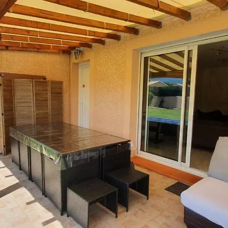 Villa Spacieuse - Vue Montagne Et Chateau *