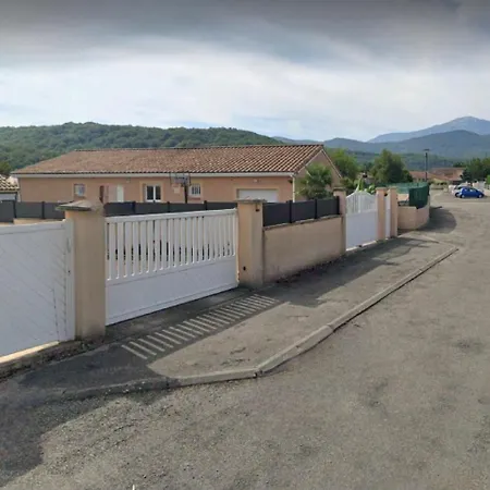 Spacieuse - Vue Montagne Et Chateau Villa Lavelanet